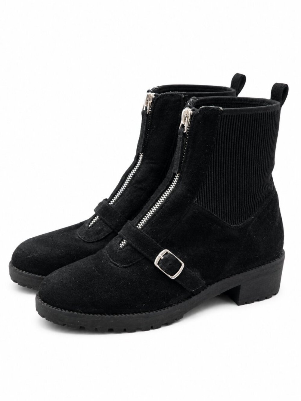 Black Lug Sole Zipper Ankle Boots (Size 9)